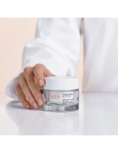 Avène Hyaluron Activ B3 – Crème Régénération Cellulaire (50 ml)